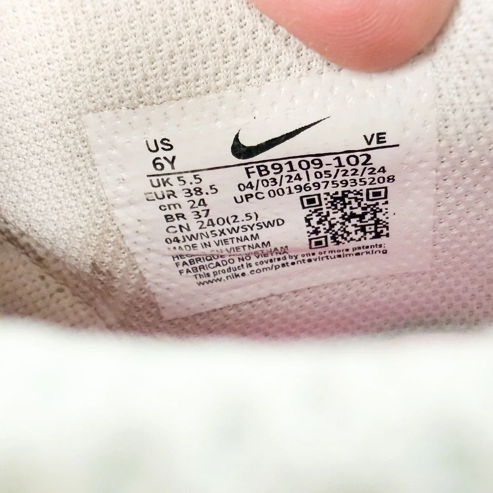 Nike Dunk Low GS Pink White FB9109-102 Youth 6Y Womens‎ 7.5 Sneakers